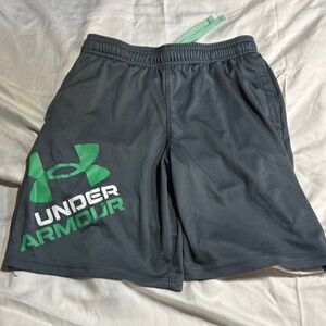 Under Armour Men's Gray Shorts